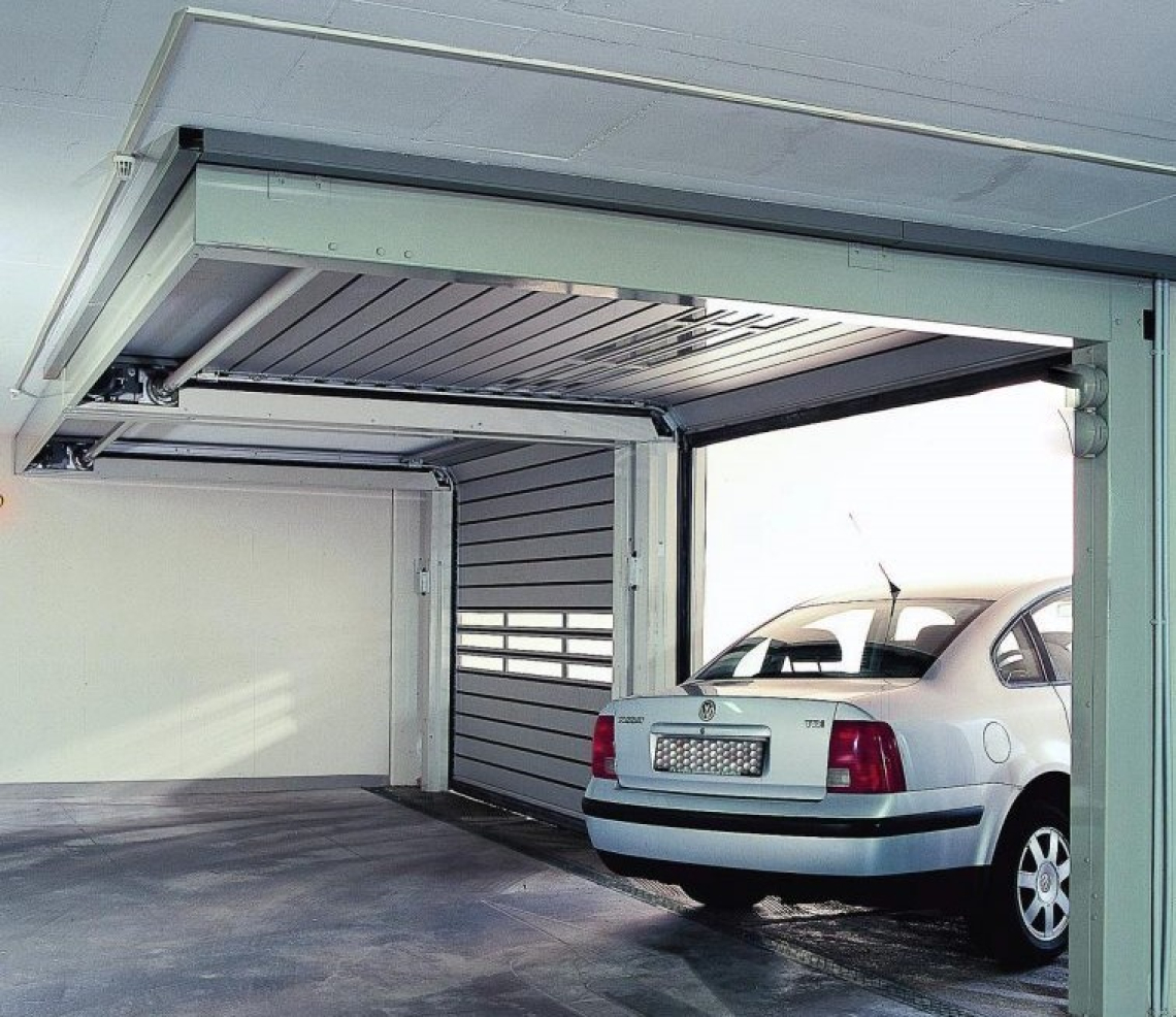 Hitrotekoča vrata za garažo?